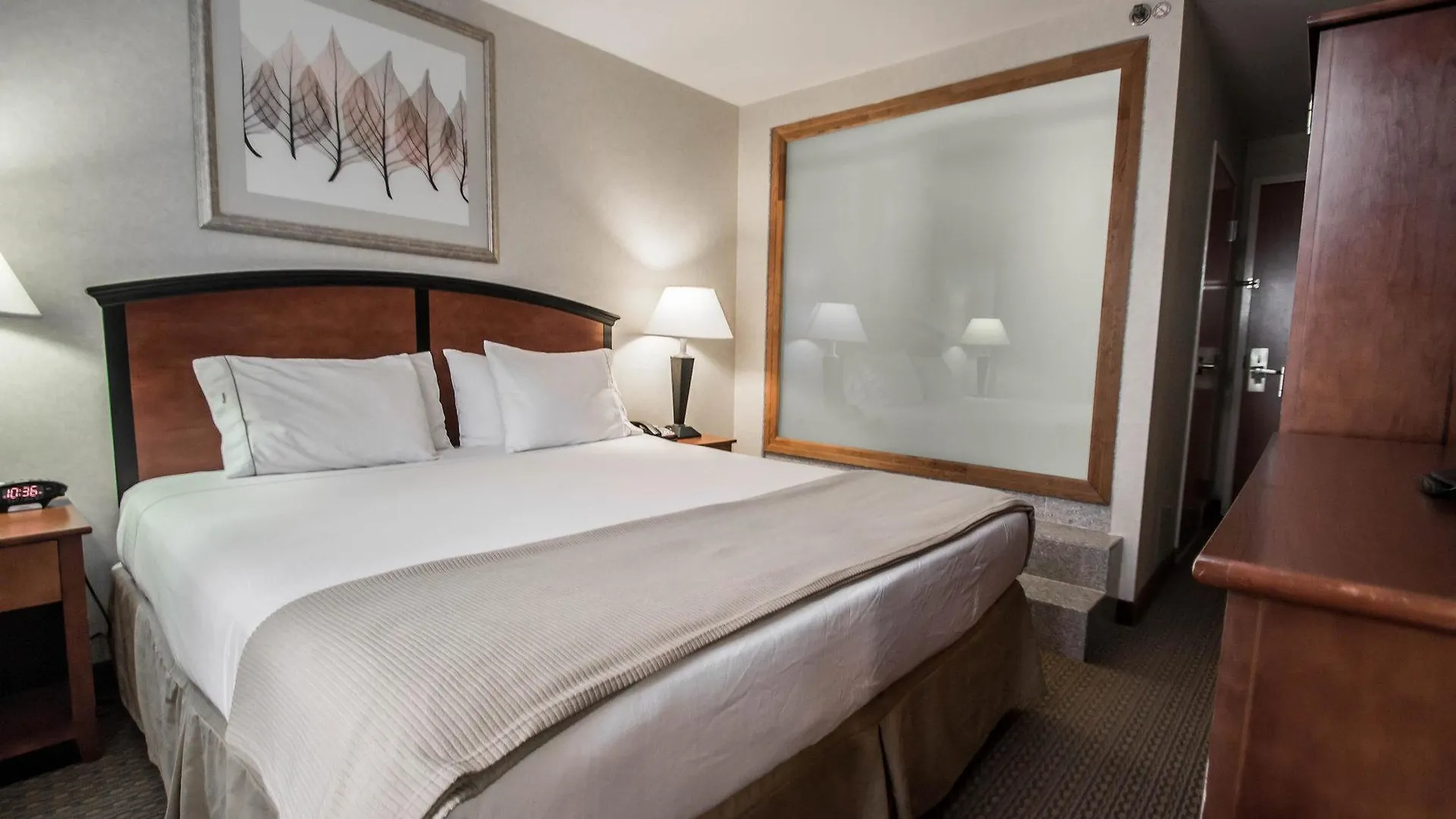 Red Lion Inn And Suites Brooklyn New York