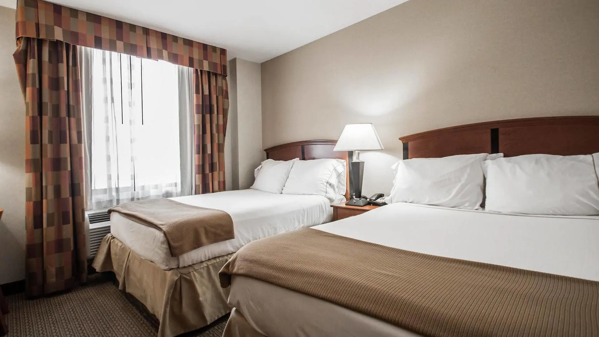 Hotel Red Lion Inn And Suites Brooklyn New York