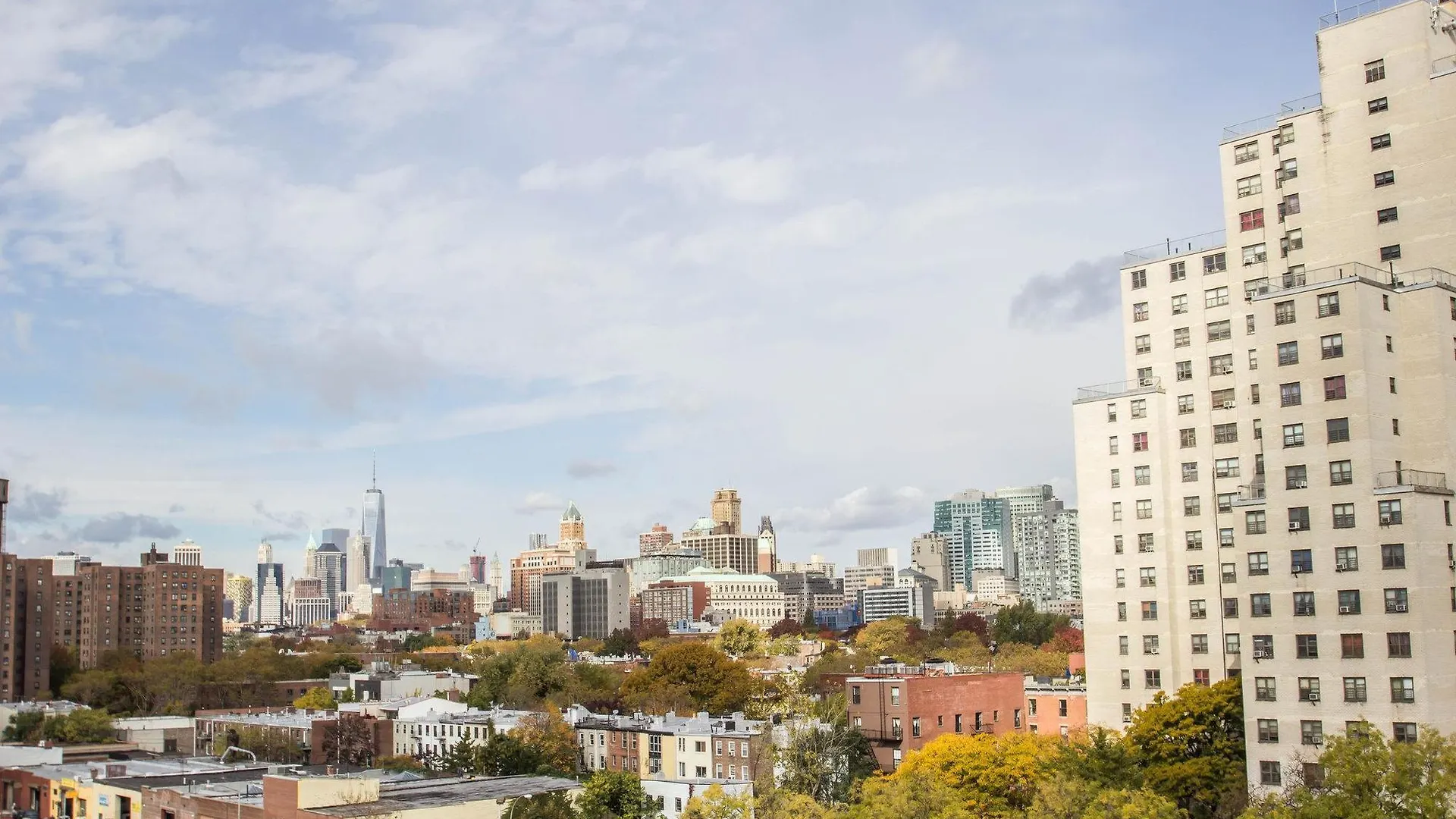 Red Lion Inn And Suites Brooklyn New York Hotel