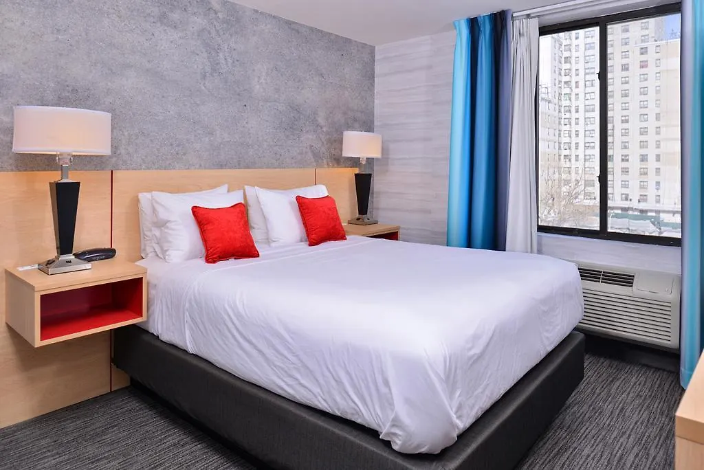Red Lion Inn And Suites Brooklyn New York Hotel